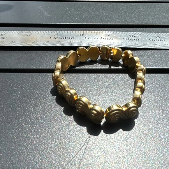 Rare, Authentic 18k Gold Tiffany & Co. Bracelet - Picture 12 of 17